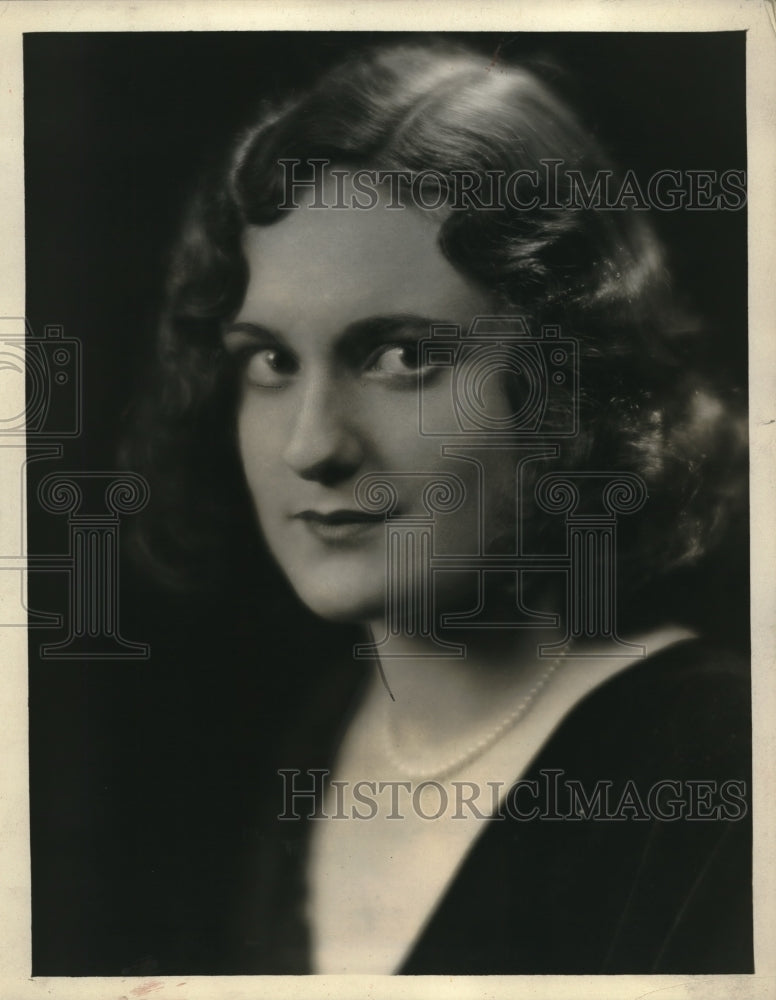 1929 Press Photo Debutante Zigfield Follies  Actress Margery Payne Ward - Historic Images