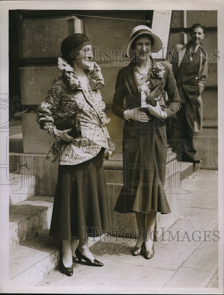 1931 Press Photo Countess of Oxford leaving Burlington House on Private View day - Historic Images