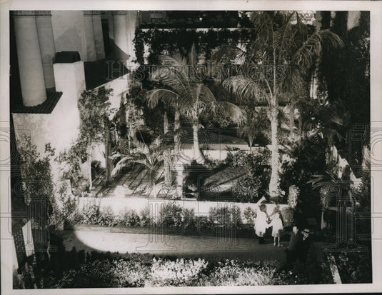 1937 Press Photo Aerial View of Flower Show - Historic Images