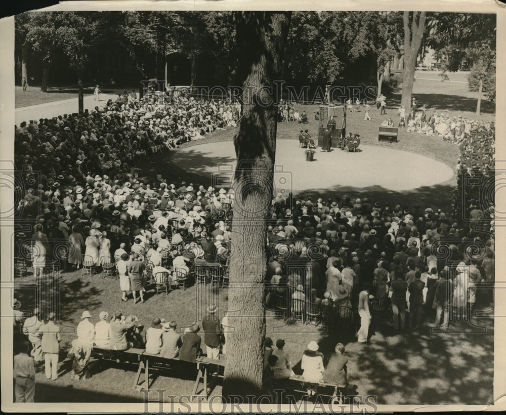 1926 Press Photo Princeton Seniors Hold Class Day Exercises - Historic Images