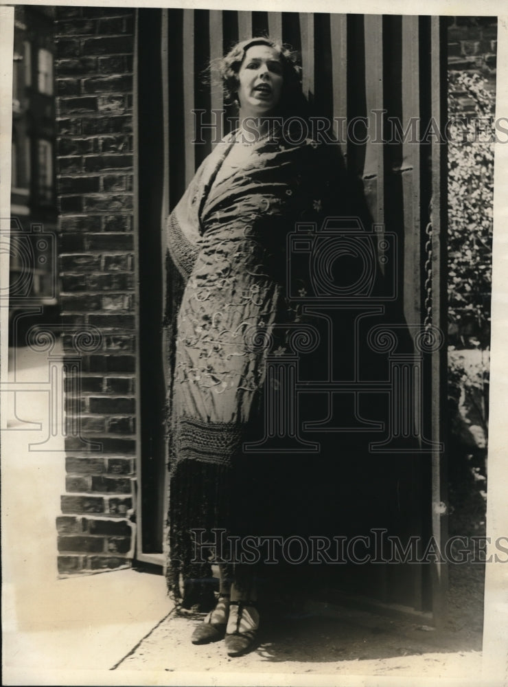 1925 Press Photo Mrs. Upton Favourite, Prominent in Social Circles - nex13572 - Historic Images
