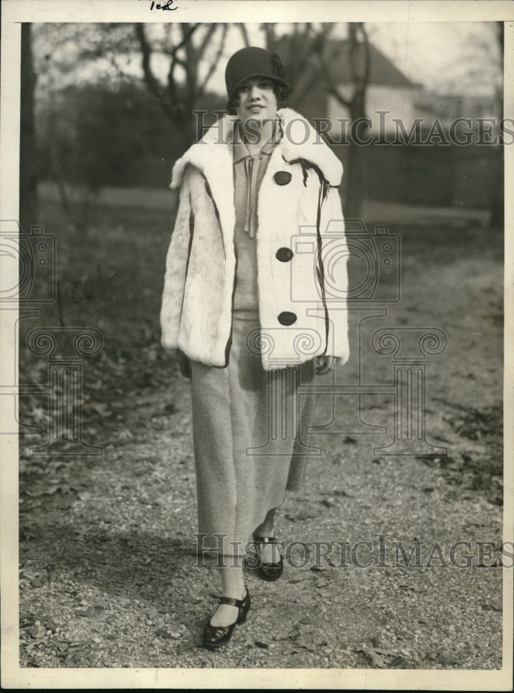1923 Press Photo Miss Katherine Wrenn, Debutante - Historic Images