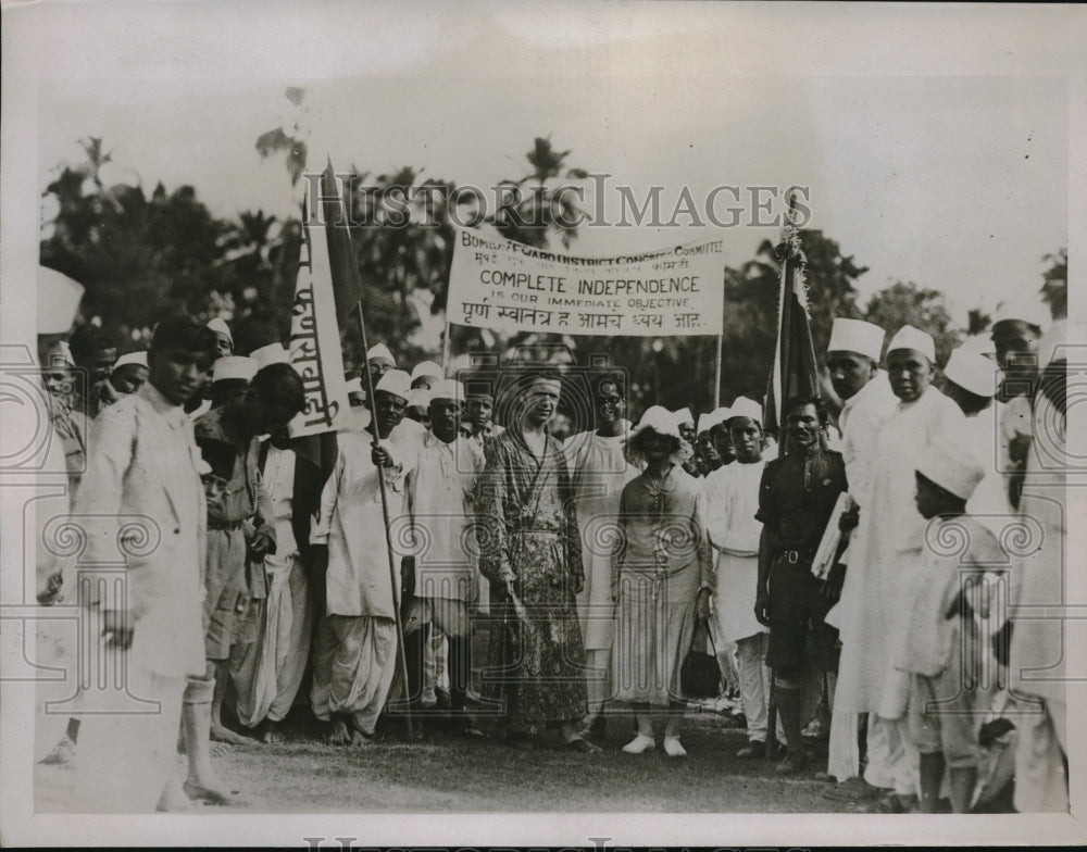 1930 Press Photo Bombay Provincial Congress Demonstration Ms Spoolar John Spiers - Historic Images