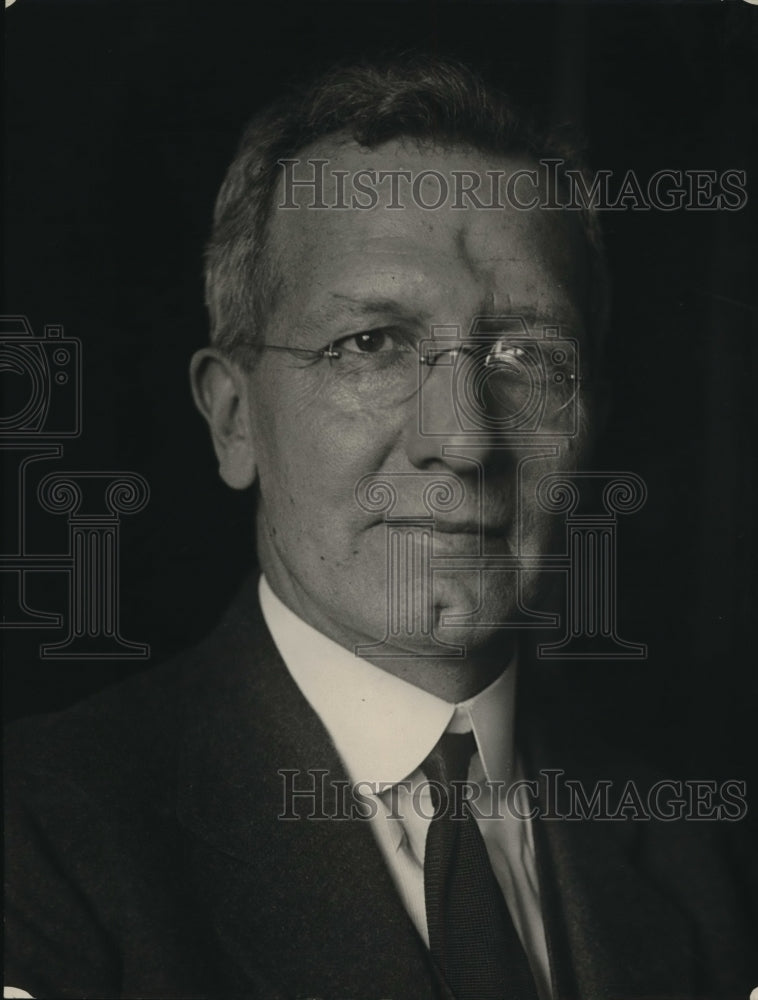 1922 Press Photo Dr John Gries Chief of Building Housing Department of Commerce - Historic Images