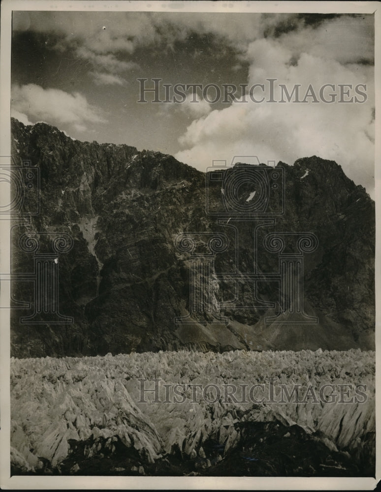 1928 Press Photo Kichik Kumden Glacier Threatens Flooding in Shyok Valley - Historic Images