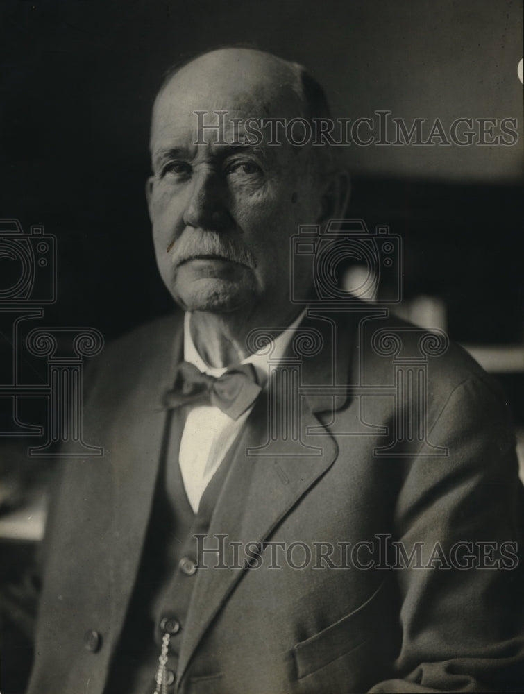 1923 Press Photo Congressman C.C. Dickinson Photographed at the US Capital - Historic Images
