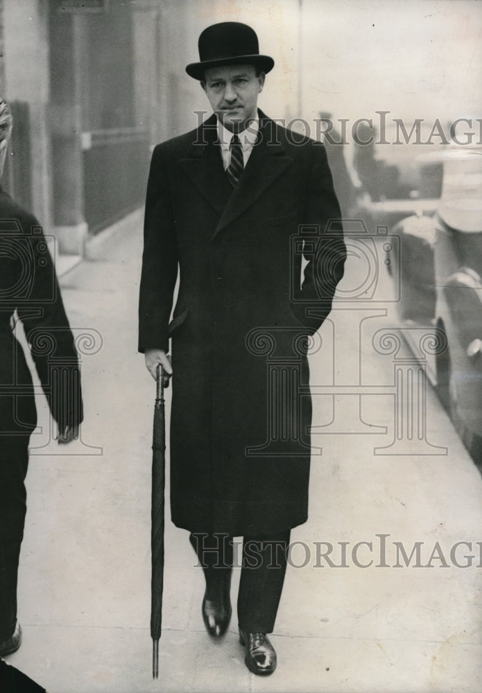 1938 Press Photo Mr. Richard Austin Butler Leaving Westminster - Historic Images