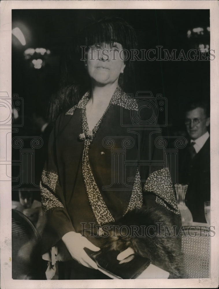 1920 Press Photo Mrs Edith Rockerfeller at Loop Hotel in Chicago - Historic Images