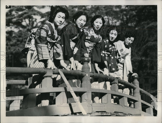 1938 Press Photo Tokio World's Fair songfest, S Yoshida, K Takahashi - Historic Images