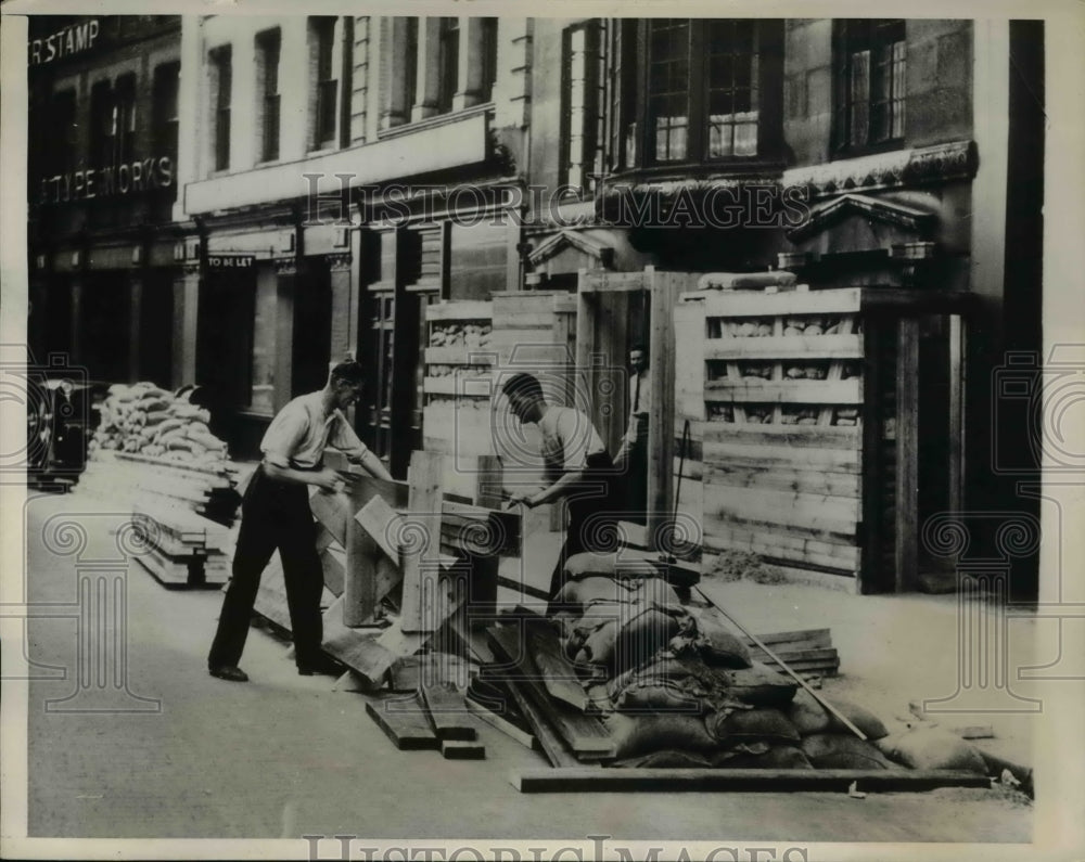 1939 London England Air raid station reinforced with sandbags-Historic Images