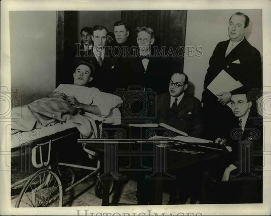 1932 Press Photo Ralph Wilder in court at victim Walter Kennedy hospital room - Historic Images