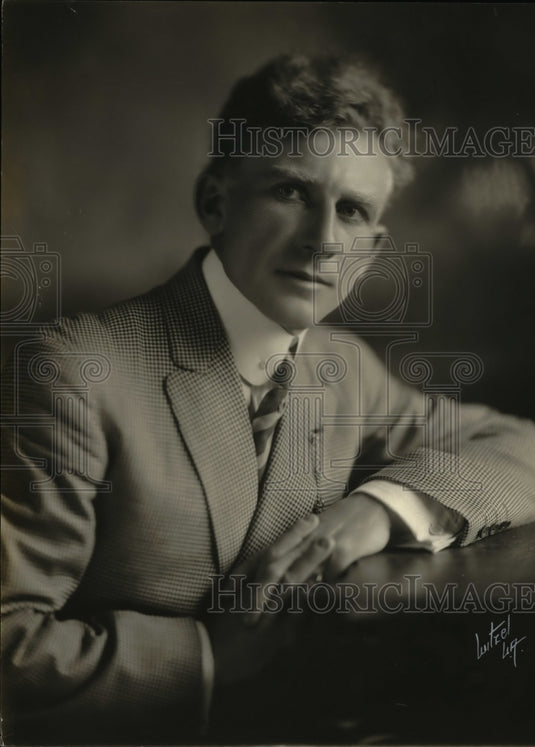 1923 Press Photo Frank Erlinger  of Balboa characters - Historic Images