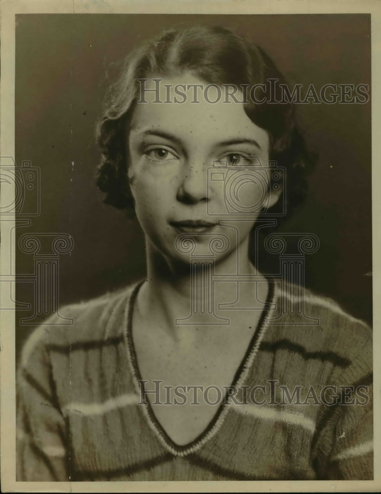 1932 Press Photo Miss Helen Miller of 3058 Ashwood road - Historic Images