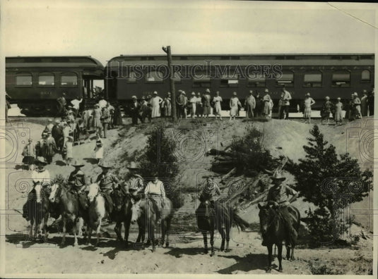 1927 Press Photo 130 British school teachers en route World's Education Congress - Historic Images