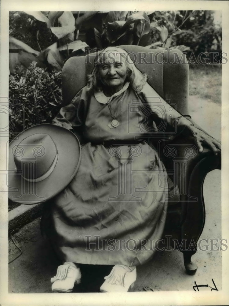 1936 115 Year old Senora Mariand Leghuga - Historic Images