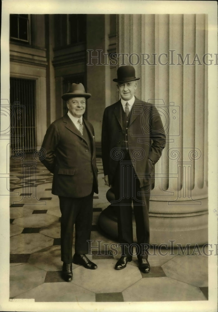 1923 Press Photo Mckenzie Moss (R) and Alfred R. Noble - Historic Images