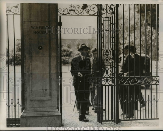 1938 Press Photo London England Count & Countess Haugwitz Reventlow - Historic Images