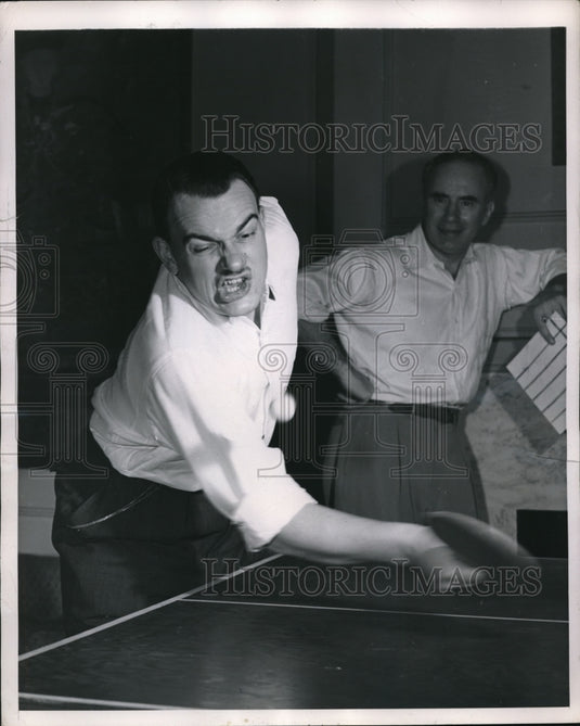 1948 Press Photo Radio singerDonald Dame playing table tennis - Historic Images