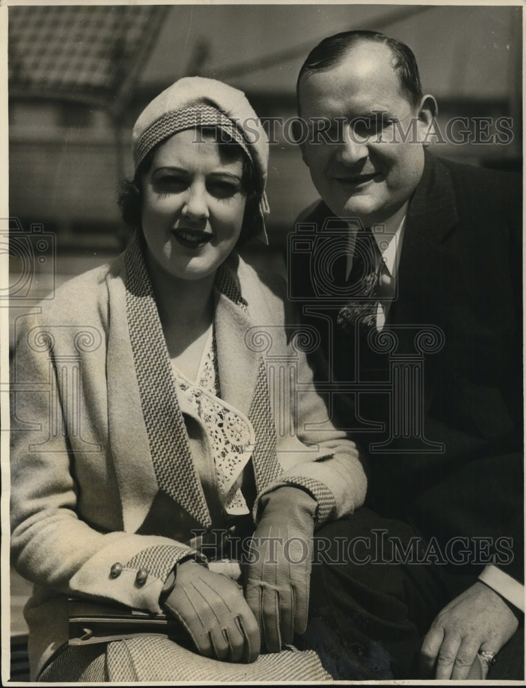 1931 Press Photo EO Fickenbay &amp; bride Isabelle Logie on a Matson liner - Historic Images