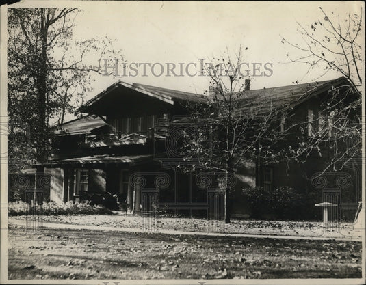 1924 Press Photo Dr. Chase Savage Home - Historic Images