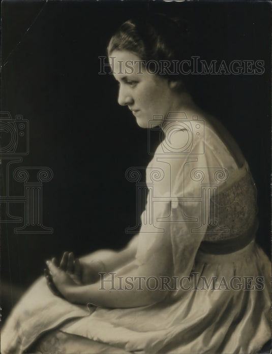 1919 Press Photo Miss Anne Gordon of Wash DC daughter of Mrs George Barnett - Historic Images