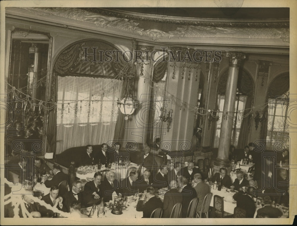 1926 Press Photo Aviators Honored at American Club of Paris Luncheon, Langer&#39;s - Historic Images