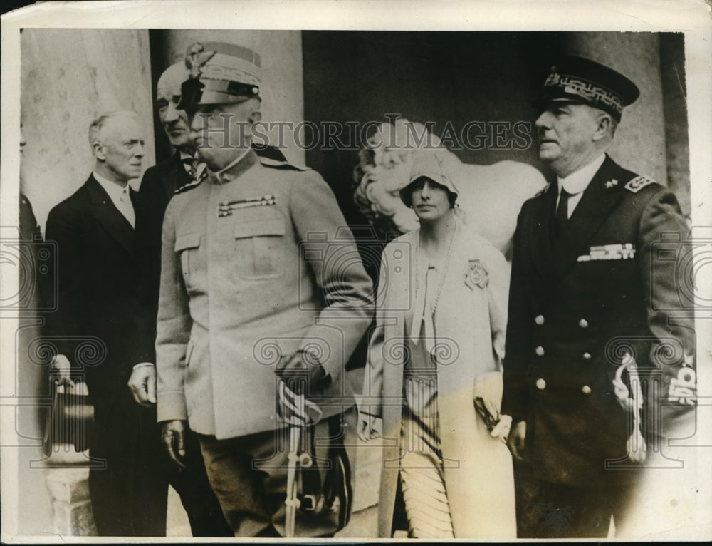 1928 Press Photo King Victor Emanuel III of Italy with daughter Princess - Historic Images