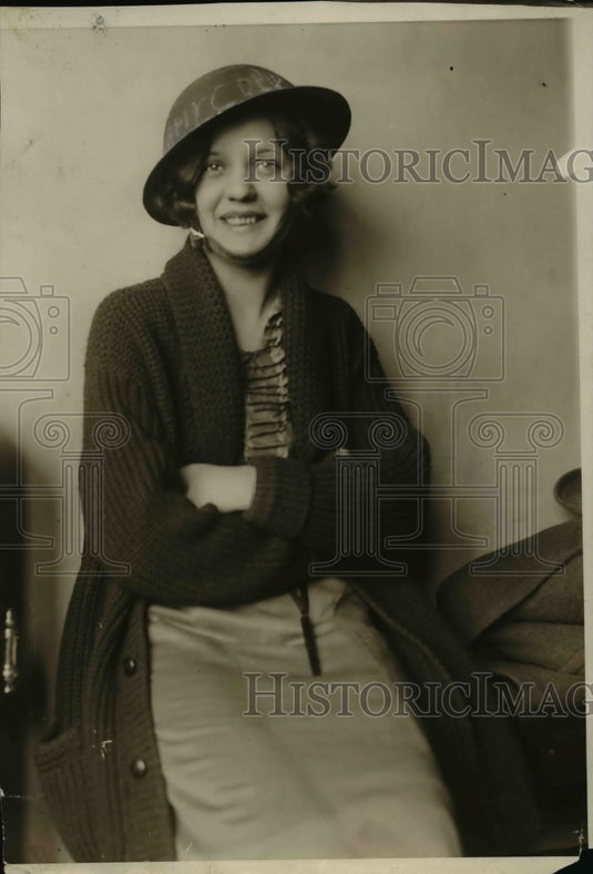 1926 Press Photo Anna Piela, textile worker. - Historic Images