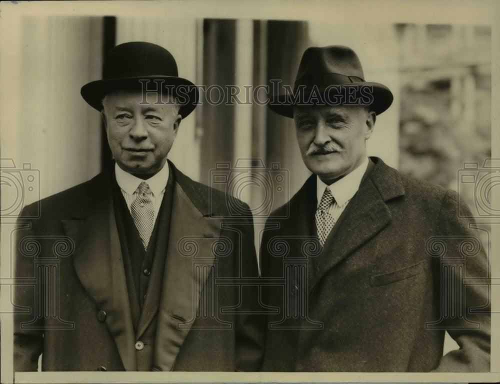 1926 Press Photo Sir James Elder, Sir Esme Howard Leaving White House - Historic Images