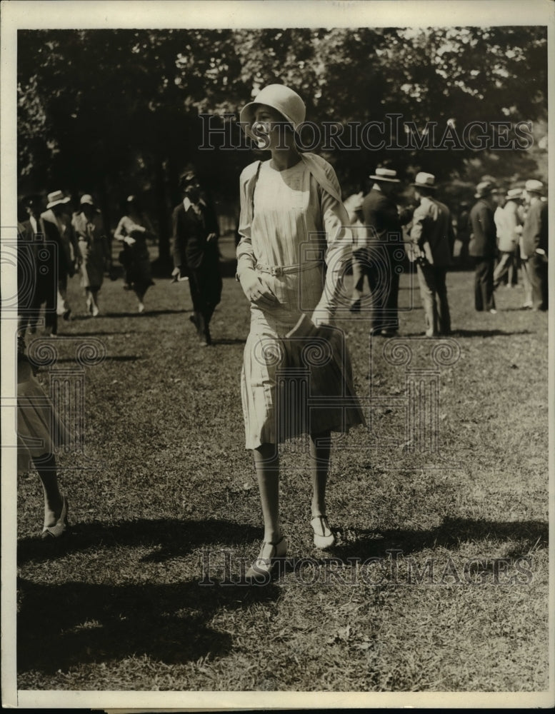 1930 Miss Grace Amory at the races at Saratoga-Historic Images