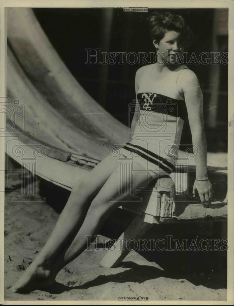 1930 Press Photo Marion Gilman in bathing suit. - Historic Images