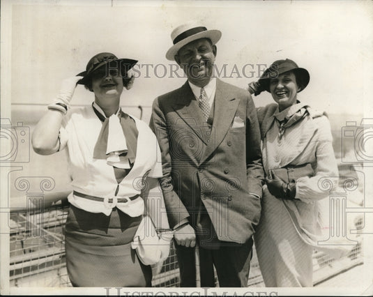 1935 Press Photo Mr. And Mrs. Frank W. Taylor And Daughter Miss Virginia Taylor - Historic Images