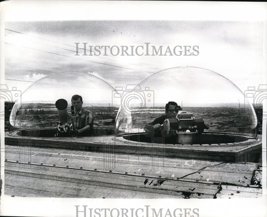 1969 Press Photo National Research Council's Auroral Observatory Watch - Historic Images