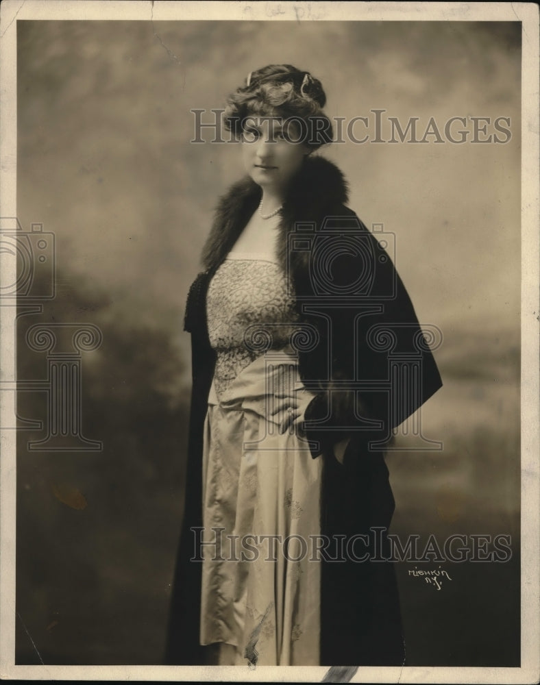 1921 Press Photo Mrs. Louis Reed Welzmiller of New York. - Historic Images