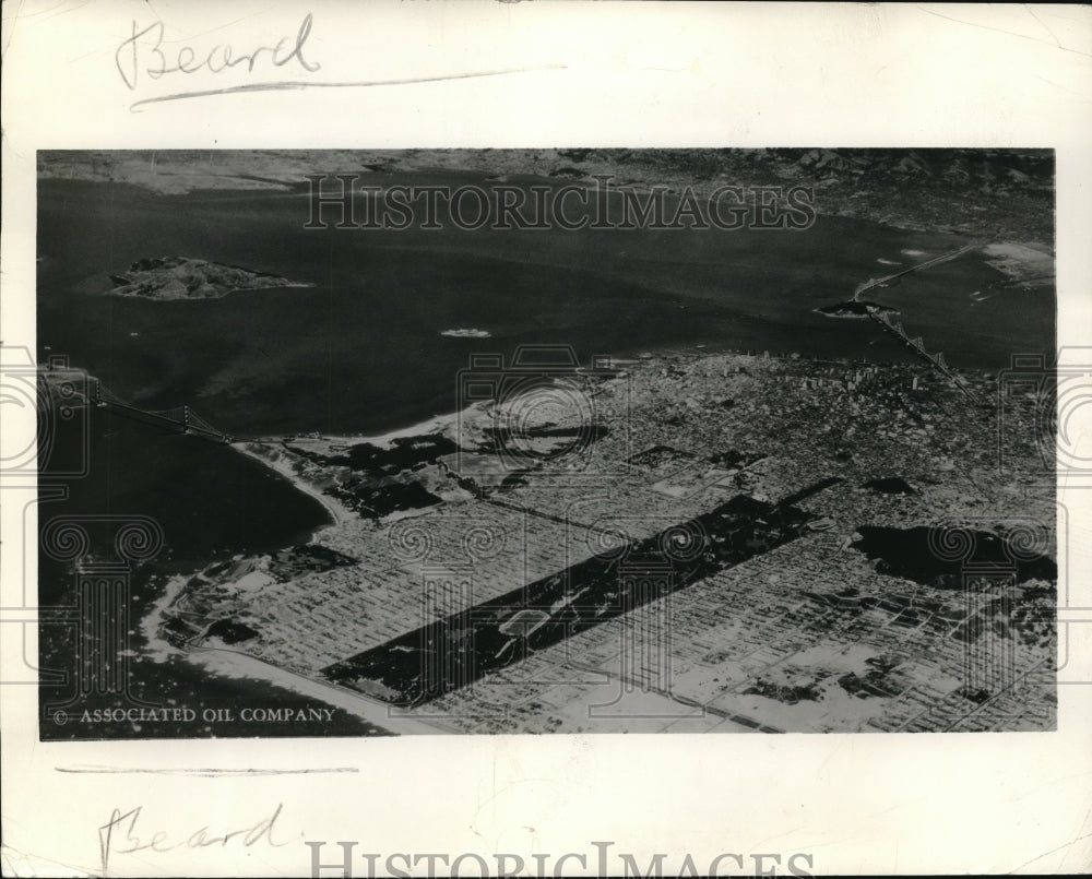 1935 Press Photo S.F. Harbor, Associated Oil Company - Historic Images