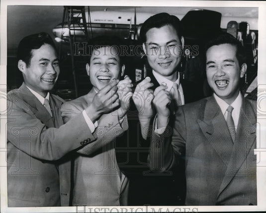 1955 Press Photo Wife hunting trip with Joe Soo, Billy Chow, Fug Check Yen - Historic Images