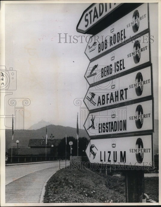 1963 Press Photo Innsbruck Germany signs - Historic Images