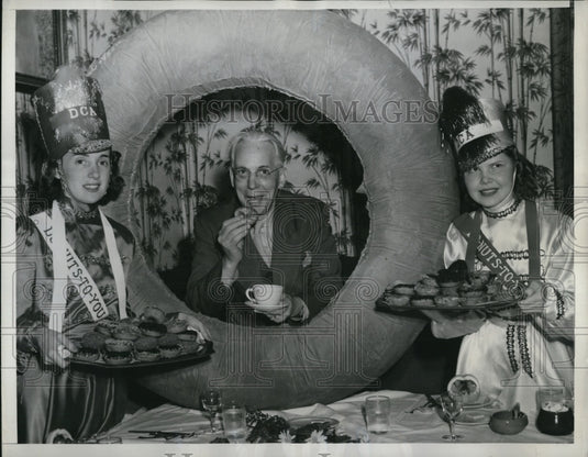 1940 Press Photo Helen Savery, Alexander Andrew McVattle and Barbara Duncan - Historic Images