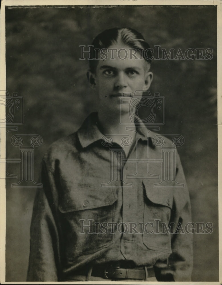 1925 Press Photo Gilbert Parker, Harvard Student Hiker - Historic Images