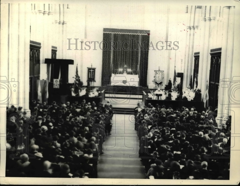 1935 Press Photo Washington Cathedral services for 25 jubilee of King George - Historic Images