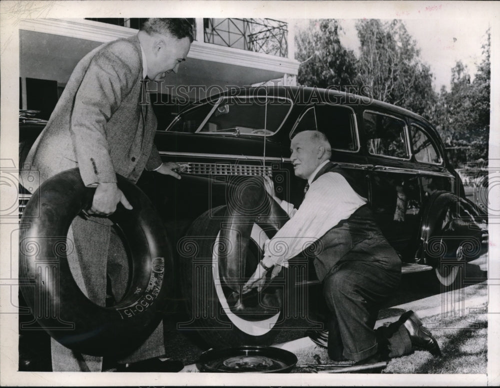 1946 Press Photo La Calif William Jeffers pres of Union Pacific RR &amp; CW Walsh - Historic Images