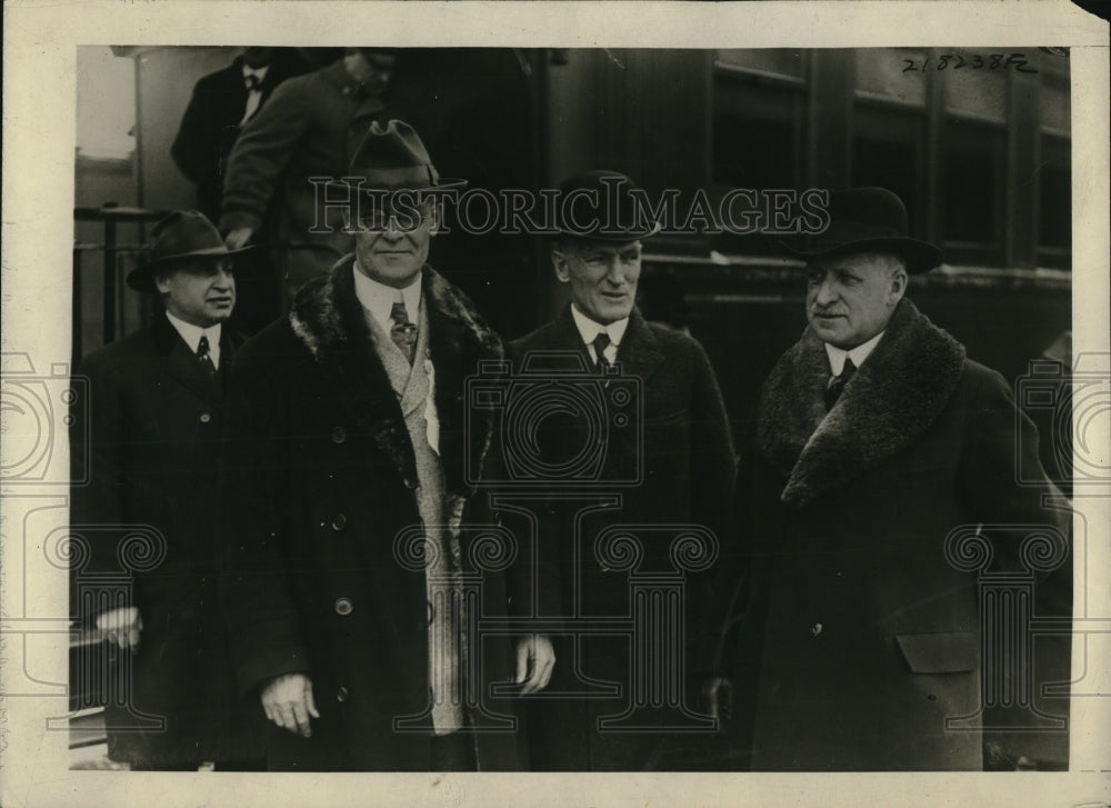 1920 Press Photo Wood campaign heads Dr MacNaughton, Col Trooter - Historic Images