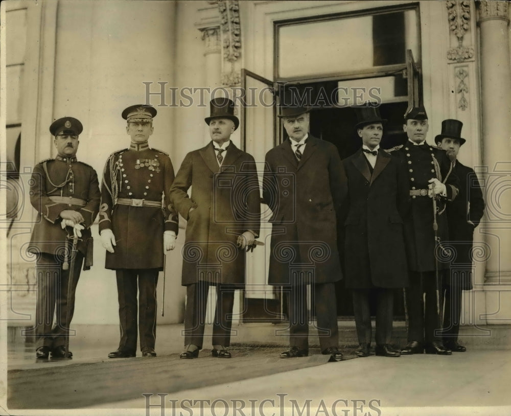 1924 Press Photo Argentine Minister Dr Honorio Pusyrredon & staff at White House - Historic Images