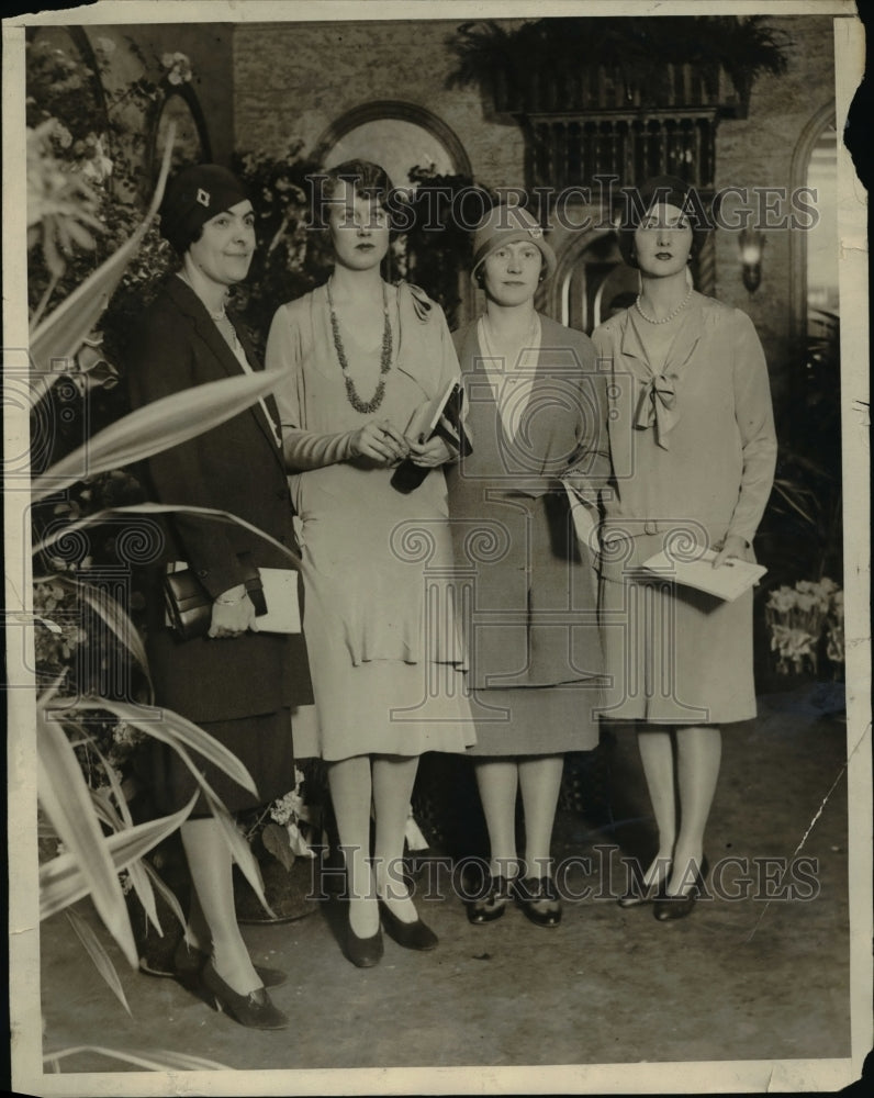 1929 Press Photo Mrs. Coleman B. McGovern, Mrs. Eugene Van Thayer - Historic Images