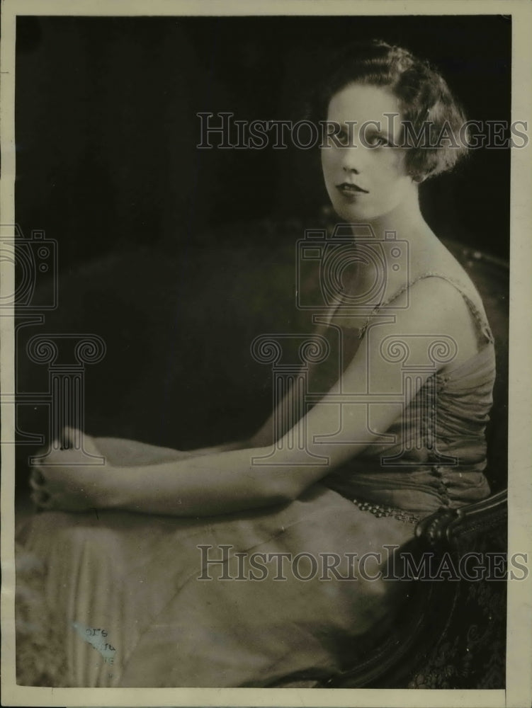 1926 Press Photo Lady Diana King&#39;s portrait, young musician - Historic Images