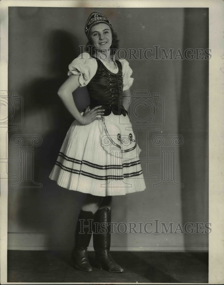 1933 Press Photo Miss Anna Kascso of Germaine Avenue-Historic Images