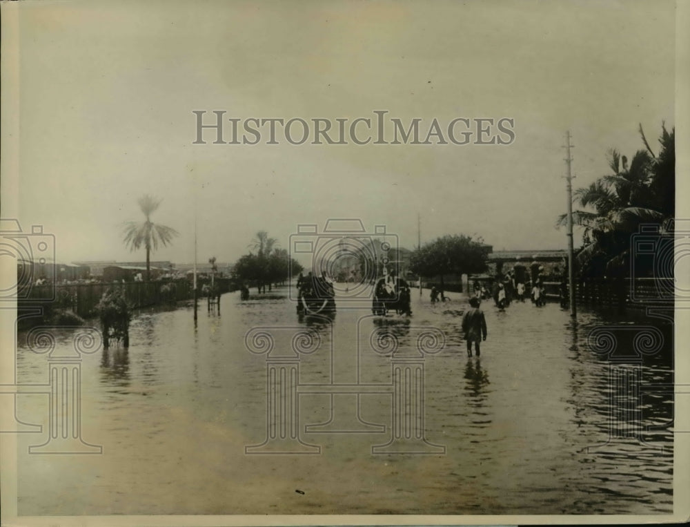 1926 Press Photo Flood damage in Kaarachi, India - Historic Images