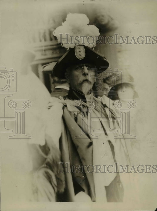 1926 Press Photo Lir Basil Zarahof, Greek dealer - Historic Images