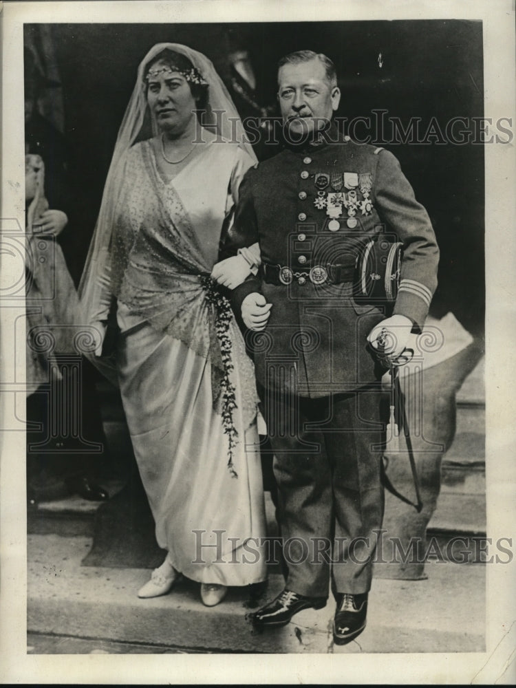 1923 Press Photo Notables on Madaleine Du Bos and Taveau de Lavigerie&#39;s wedding - Historic Images