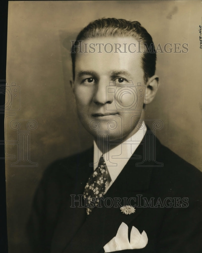 1928 Press Photo Thomas L. Sidlo, Union Trust Building, Cleveland, Ohio - Historic Images